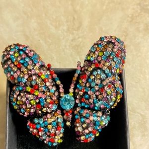 Butterfly Stretch Ring with Pave Stones